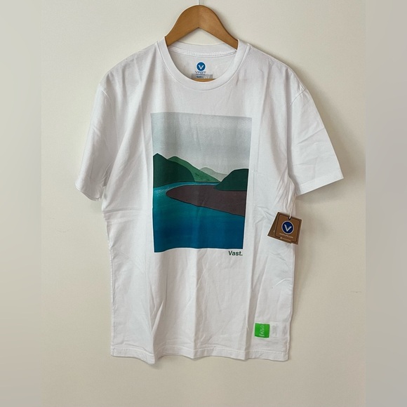 NWT VAST Men’s Large White Short Sleeve Scenic Graphic Tee Shirt - Picture 3 of 12